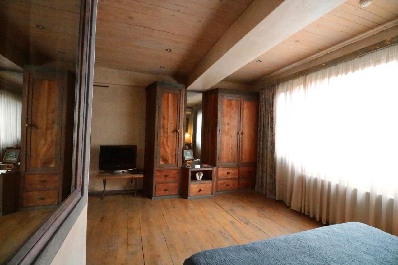 Artists Residence In Tbilisi Exteriör bild