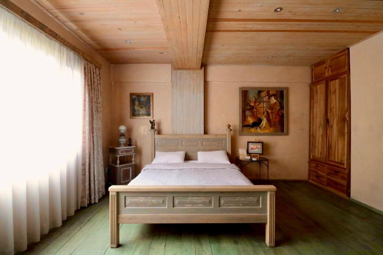 Artists Residence In Tbilisi Exteriör bild